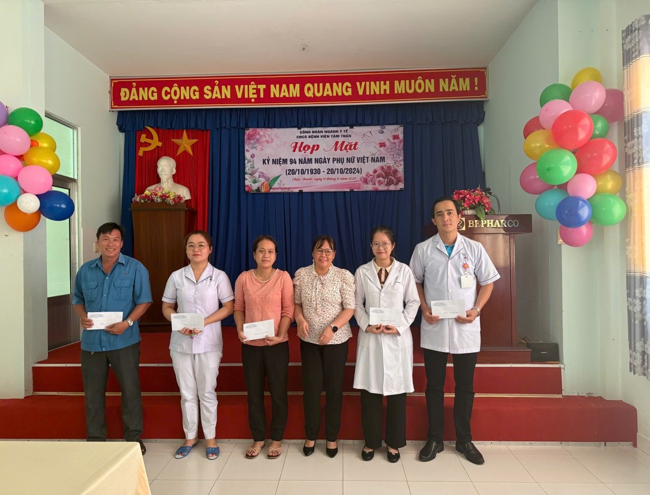 phu nu 2