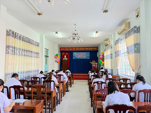 thi tay nghe 1