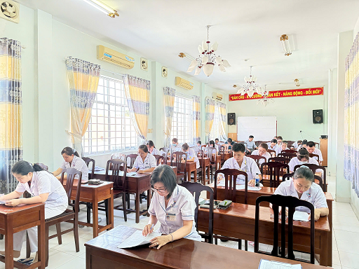 thi tay nghe 2